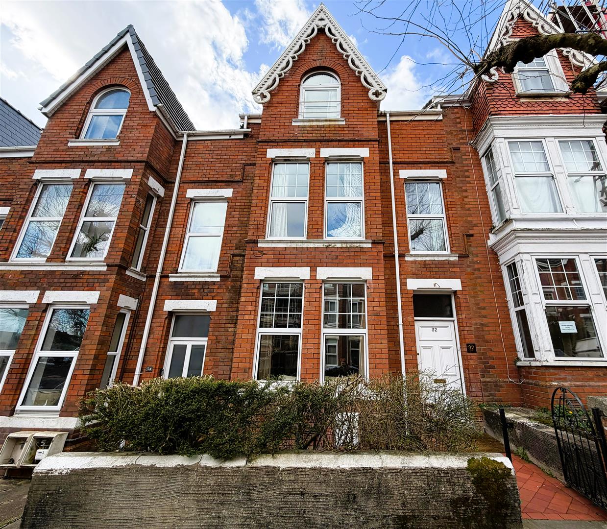 Bernard Street, Uplands, Swansea, SA2 0HT